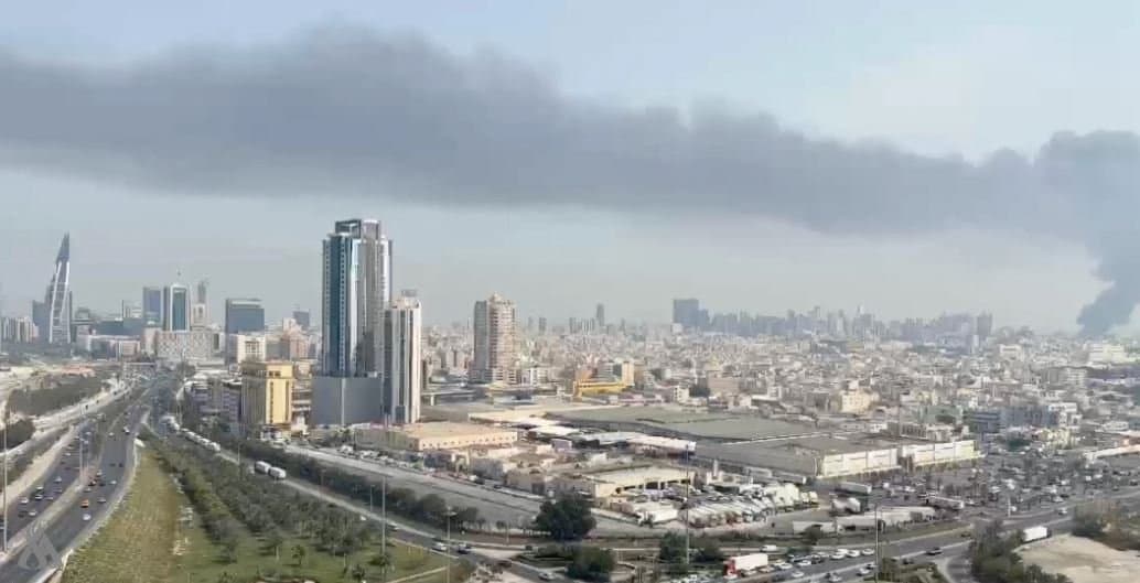 البحرين تتصدى لعدد من الاعتداءات الجوية الإيرانية صباح اليوم