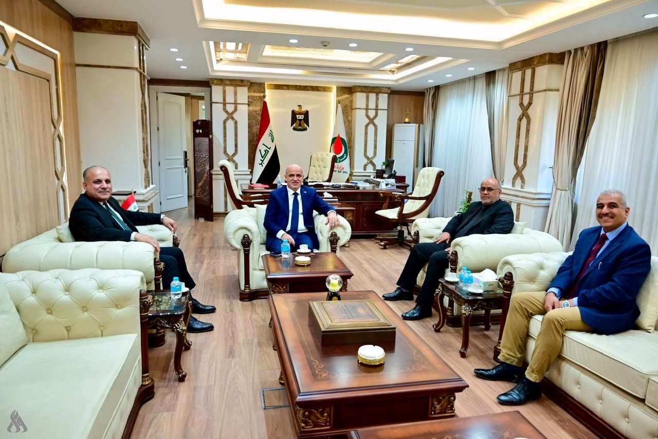 النفط تؤكد أهمية دور الجيولوجيين في دعم أعمال الاستكشاف والتطوير