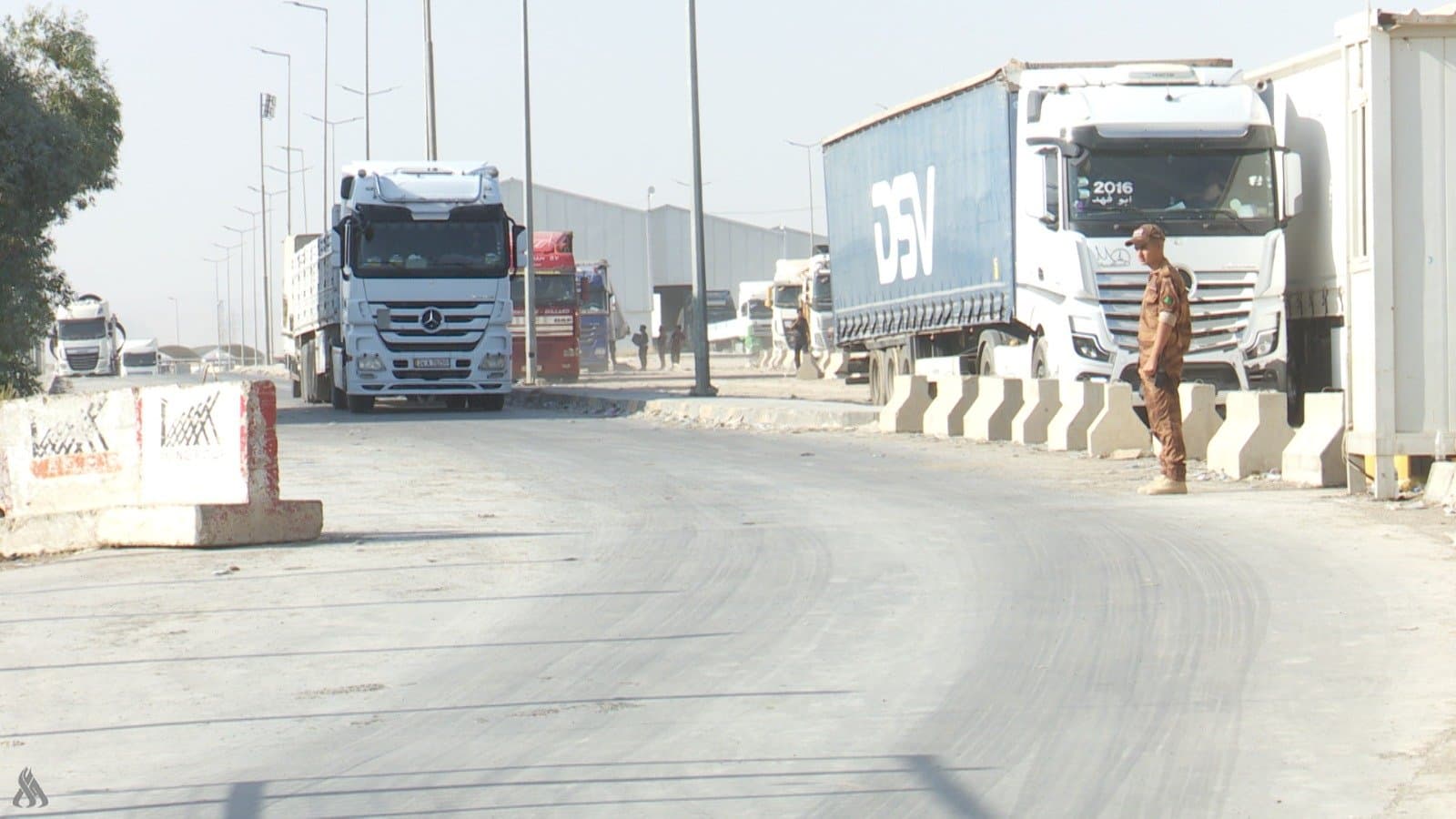 Iraqi agencies improve truck flow at Mosul Dam