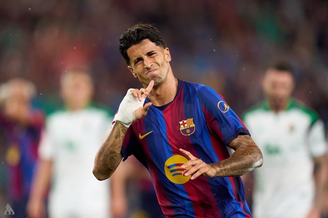 برشلونة يهزم راسينغ بسداسية ويتصدر الليغا