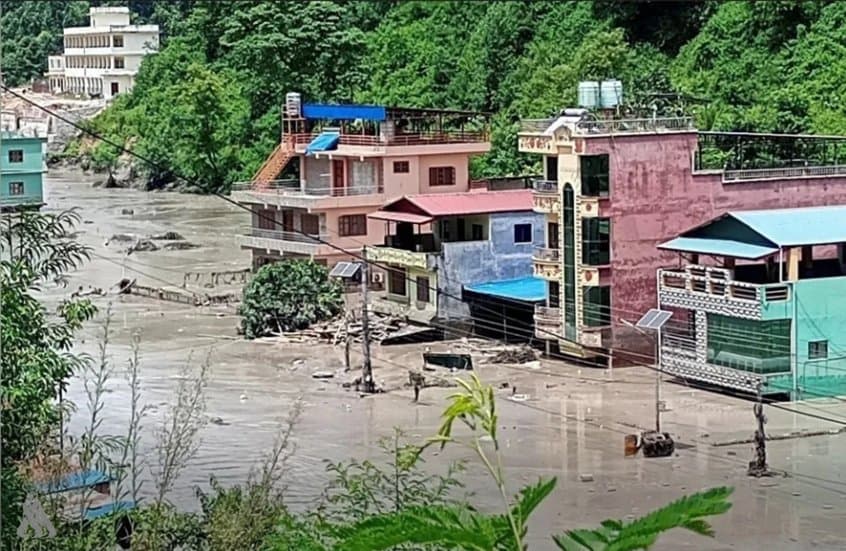 Nepal flood rescue after 10 days