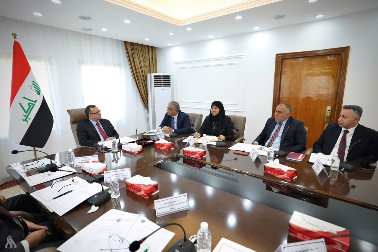 Al-Mousawi Stresses Need for Radioactive Pollution Control