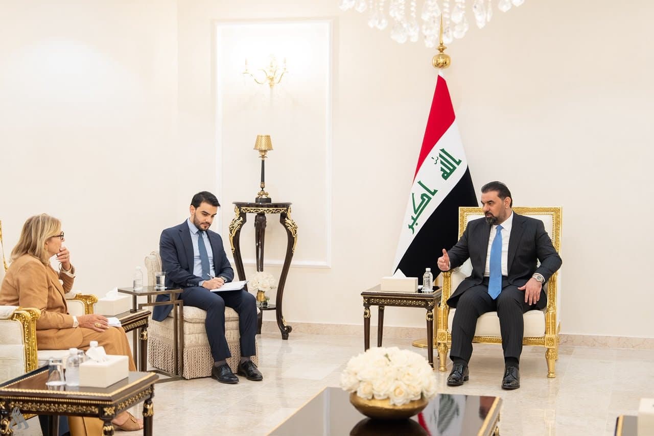 Al-Halbousi Meets French Senate Delegation