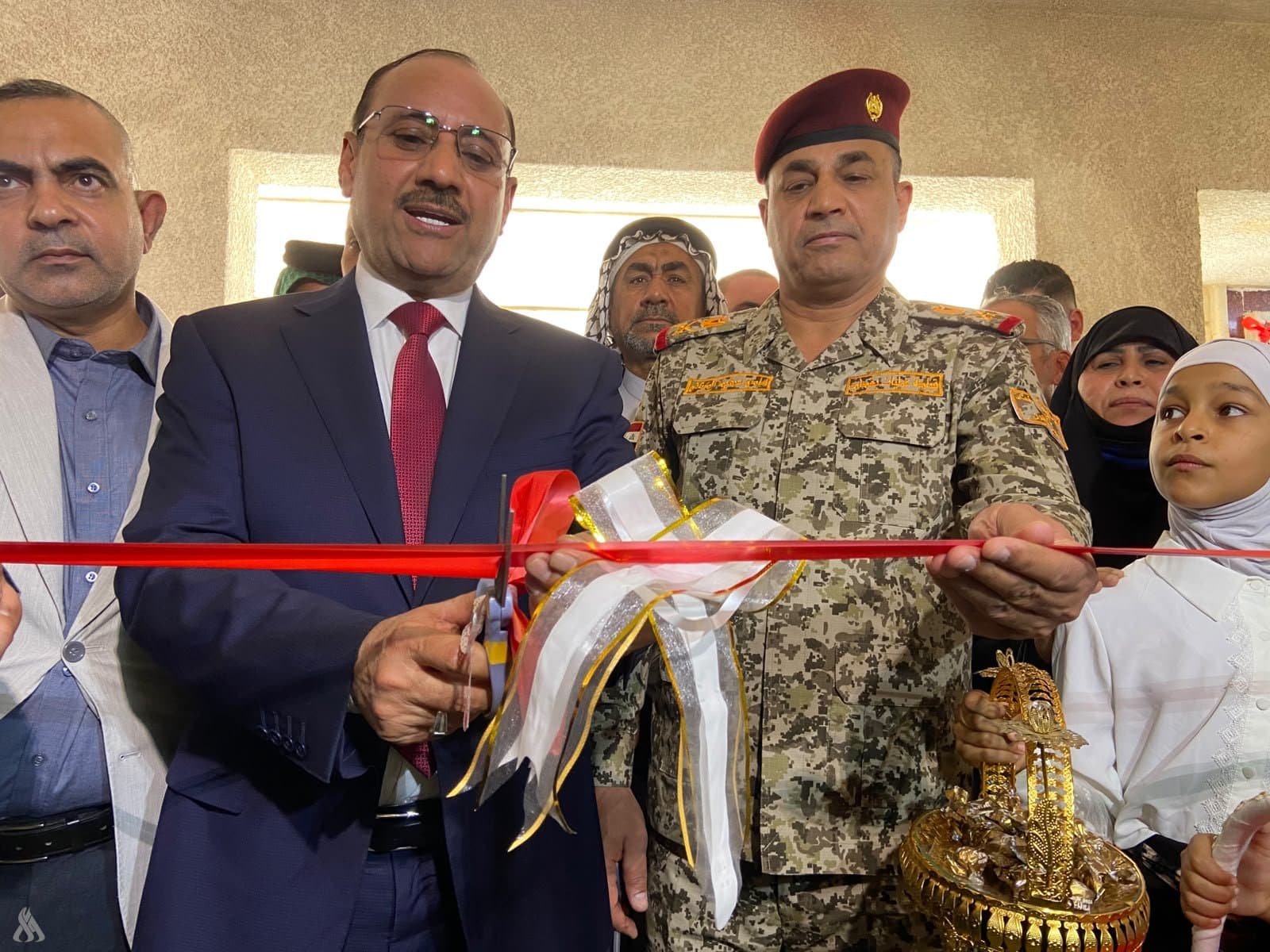 محافظ بغداد يفتتح مدرسة جديدة في الزوراء