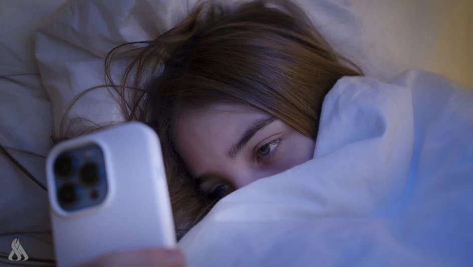 دراسة تربط التعرض للضوء ليلاً بأمراض القلب