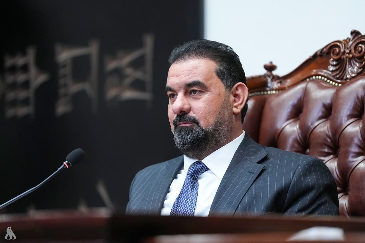 رئيس البرلمان يدعم إجراءات الحكومة لحماية السلم
