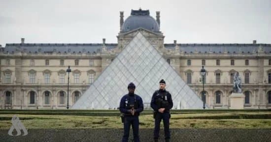 France closes Louvre and Paris museums ahead of protests