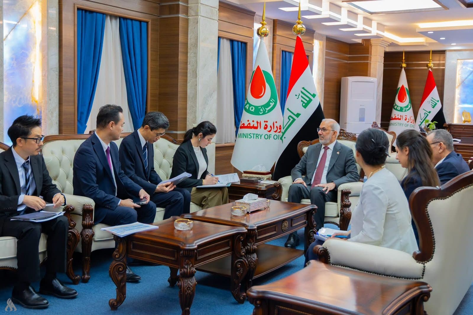 Oil Minister reviews FCC project with Japan