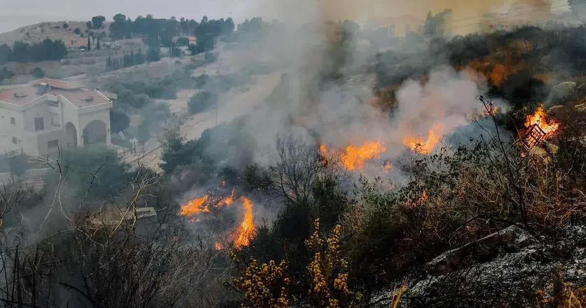 حرائق من حاصبيا إلى بكيفا ومناشدات لطوافات الجيش