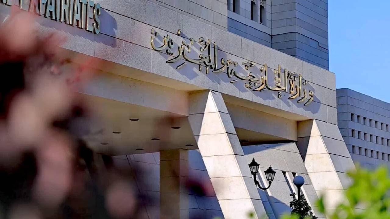دمشق وموسكو تتفق على مصير حميميم وطرطوس