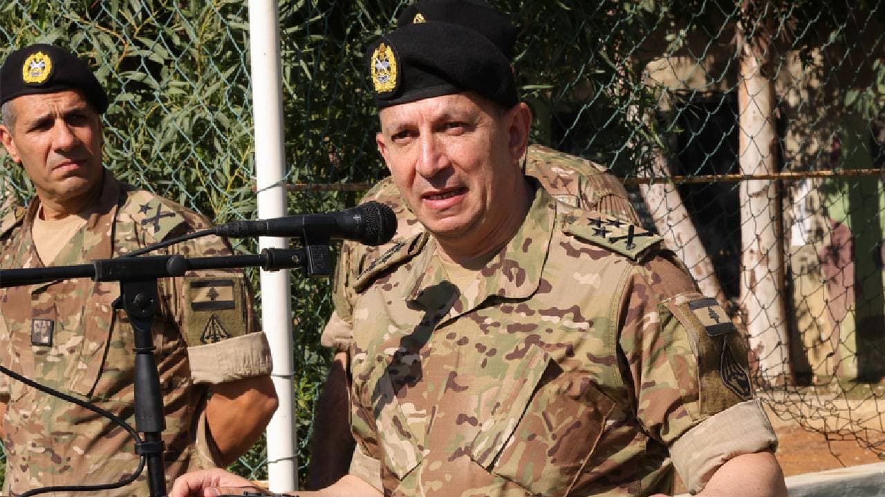 قائد الجيش يتفقد الوحدات الشمالية ويؤكد على حماية الحدود
