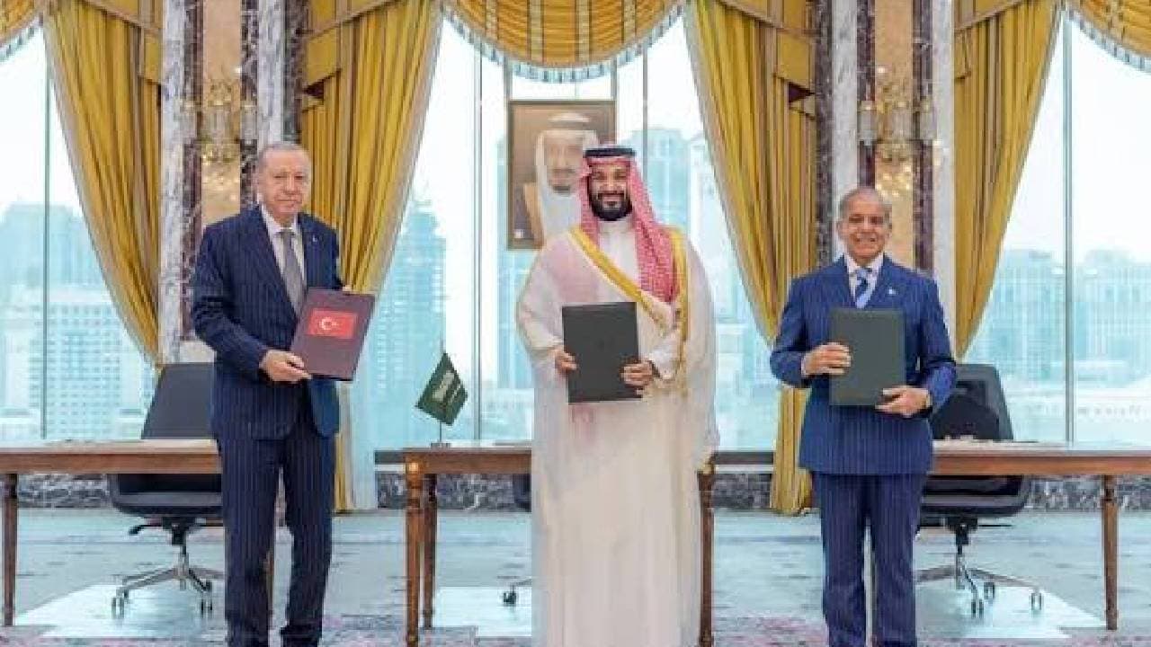 توازنات طهران واستراتيجية «حلف مكة»