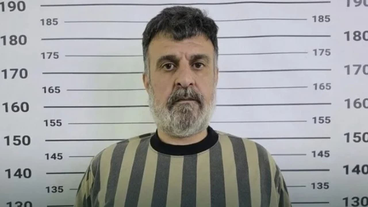 Former Assad intelligence officer detained in South Lebanon