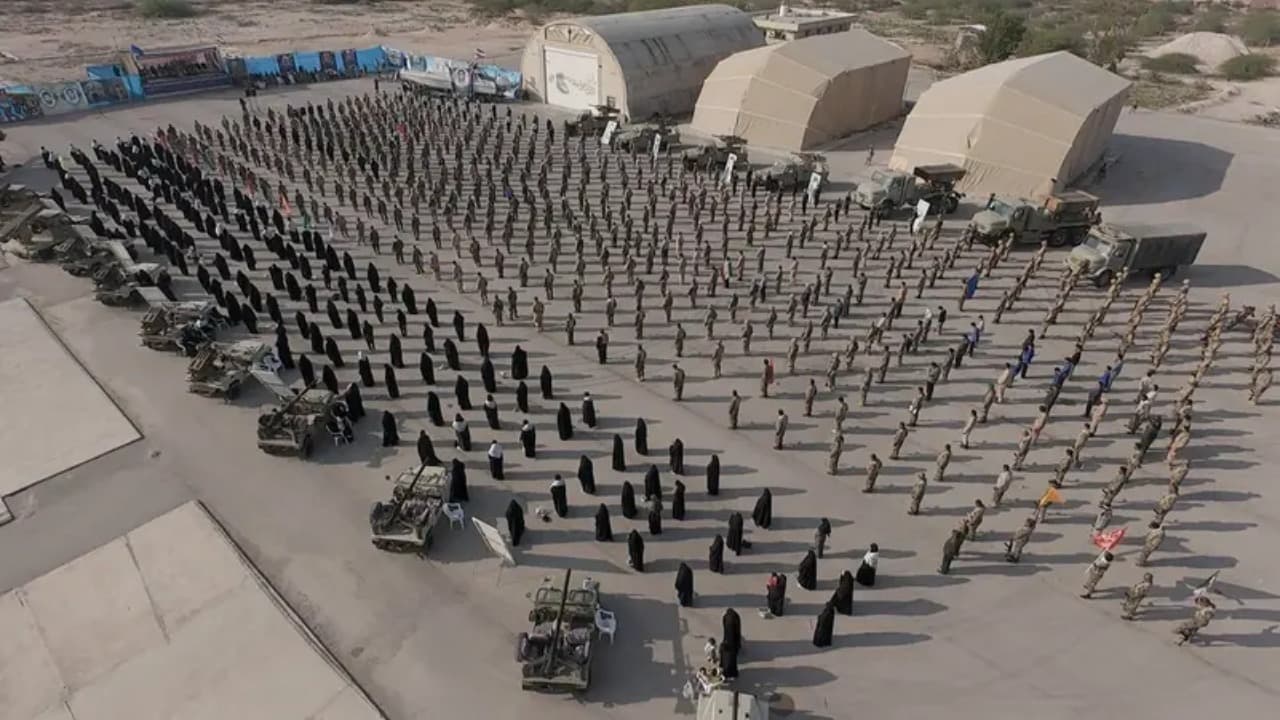 Iran deploys 50+ units at border