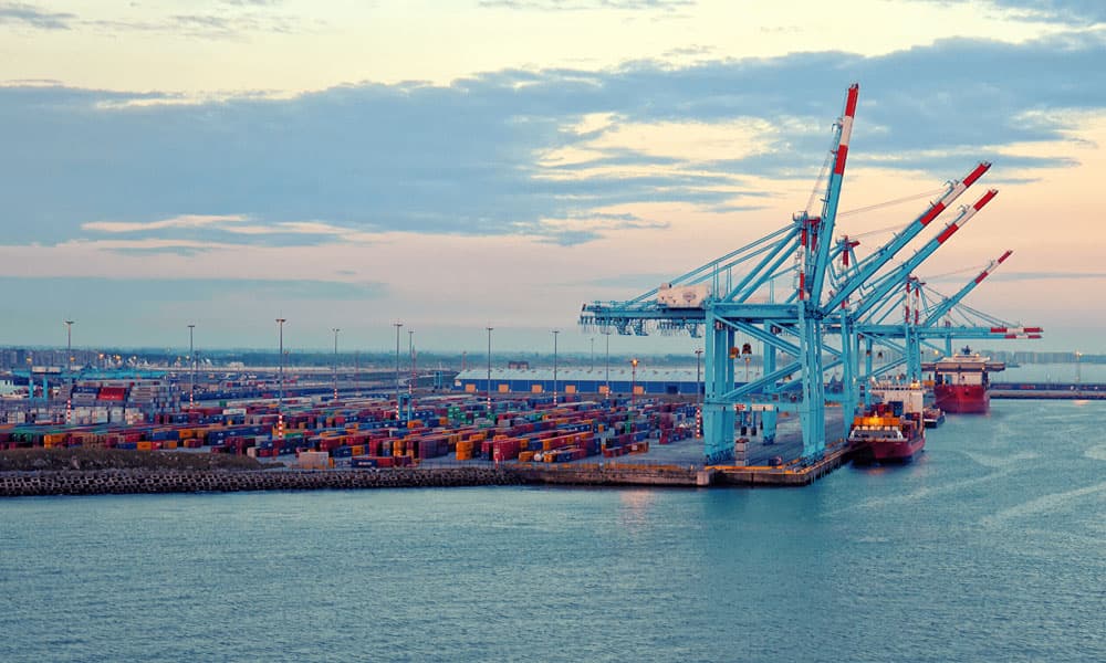 Russian attack kills onboard in Ukrainian port
