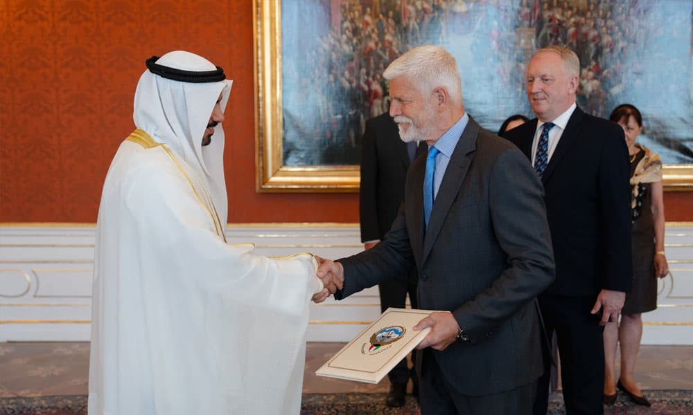 سفير الكويت يقدم أوراق اعتماده لتشيك