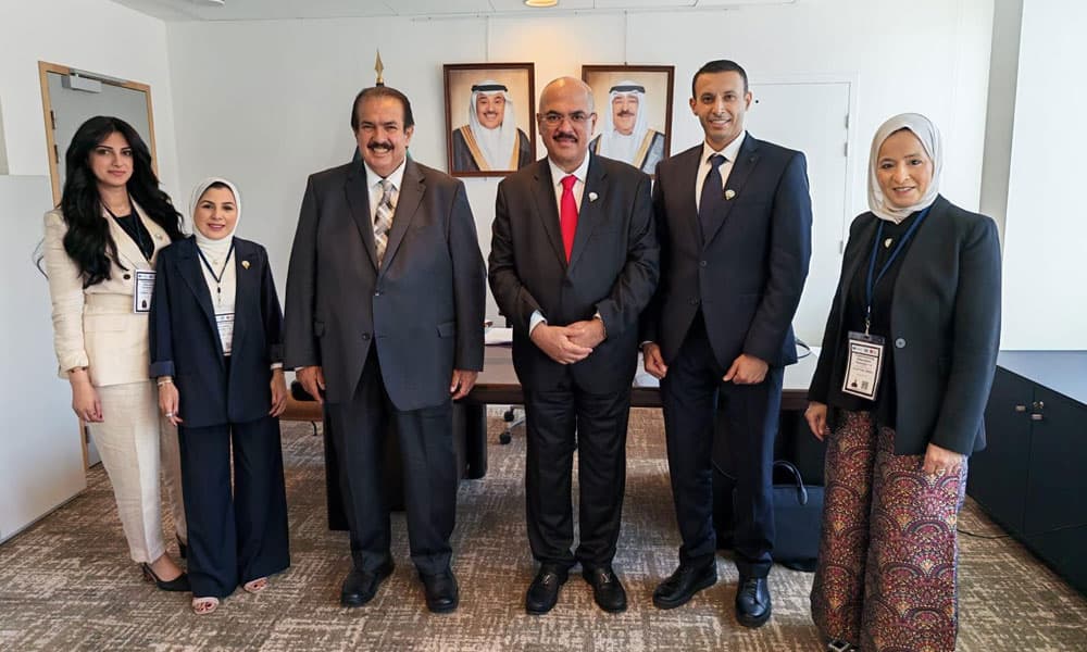 وزير التربية الكويتي يبحث مع يونسكو تعزيز التعاون وتطوير التعليم في الكويت