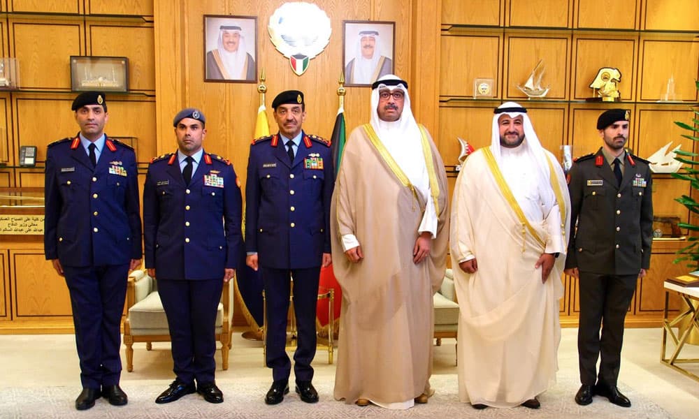Kuwait Defense Minister Promotes Officers to Brigadier