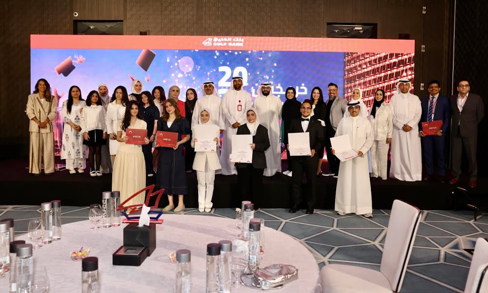 Gulf Bank Recognizes Employee Children
