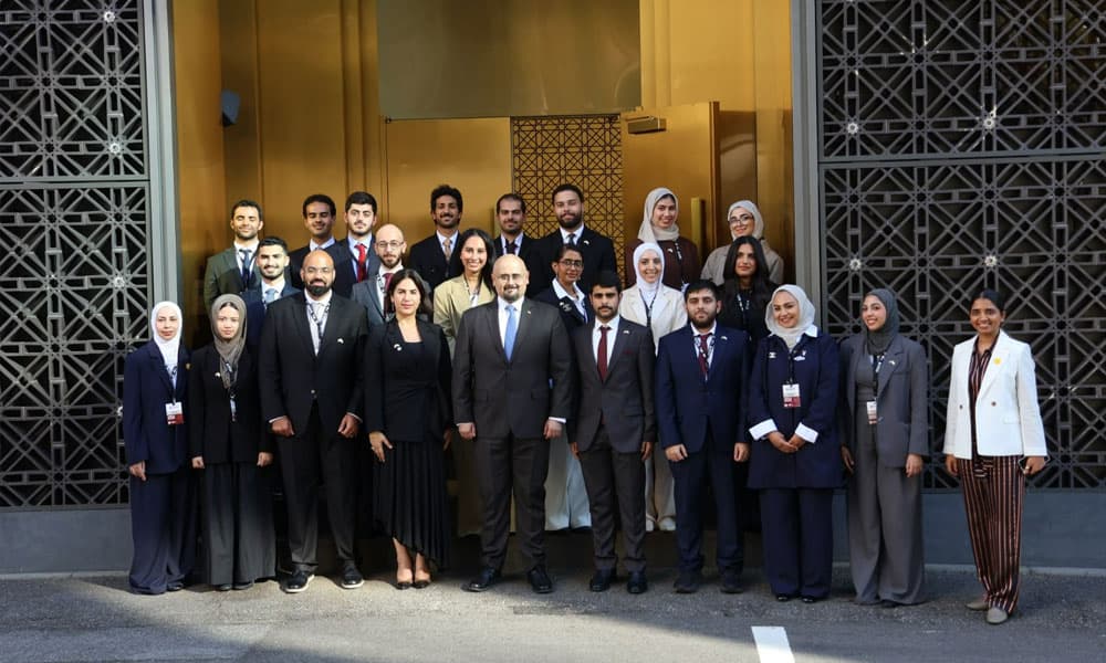 Kuwaiti Students Attend AI Course at Korea University