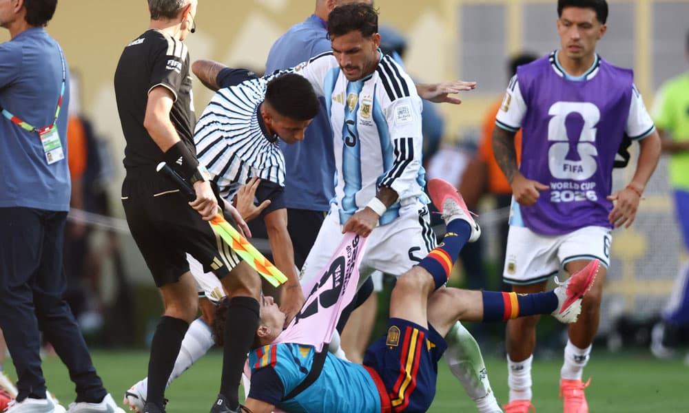 FIFA bans Argentine Paredes for 10 matches