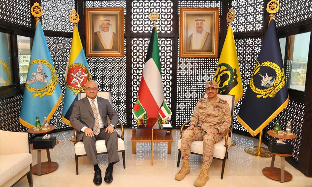 Army Chief and Bangladeshi Ambassador Discuss Cooperation