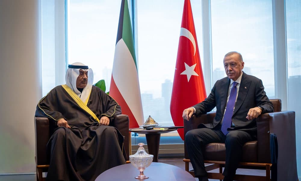 سمو ولي العهد يلتقي الرئيس التركي في نيويورك