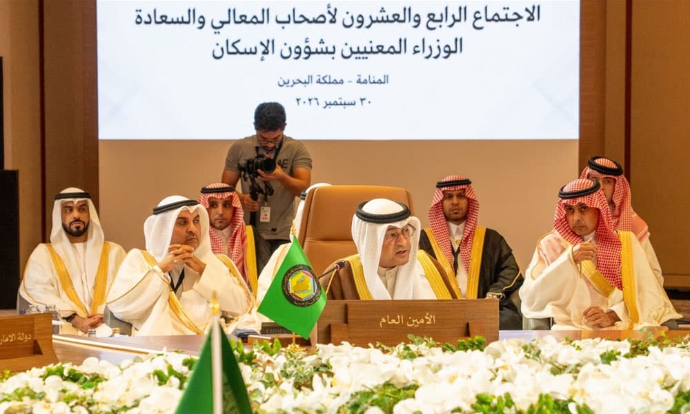 أمين عام الخليج يبرز جهود الإسكان والتنمية