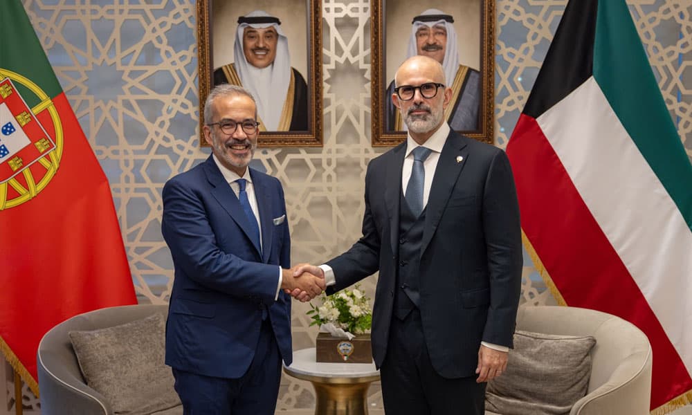 Foreign Minister meets Portuguese officials to discuss bilateral ties