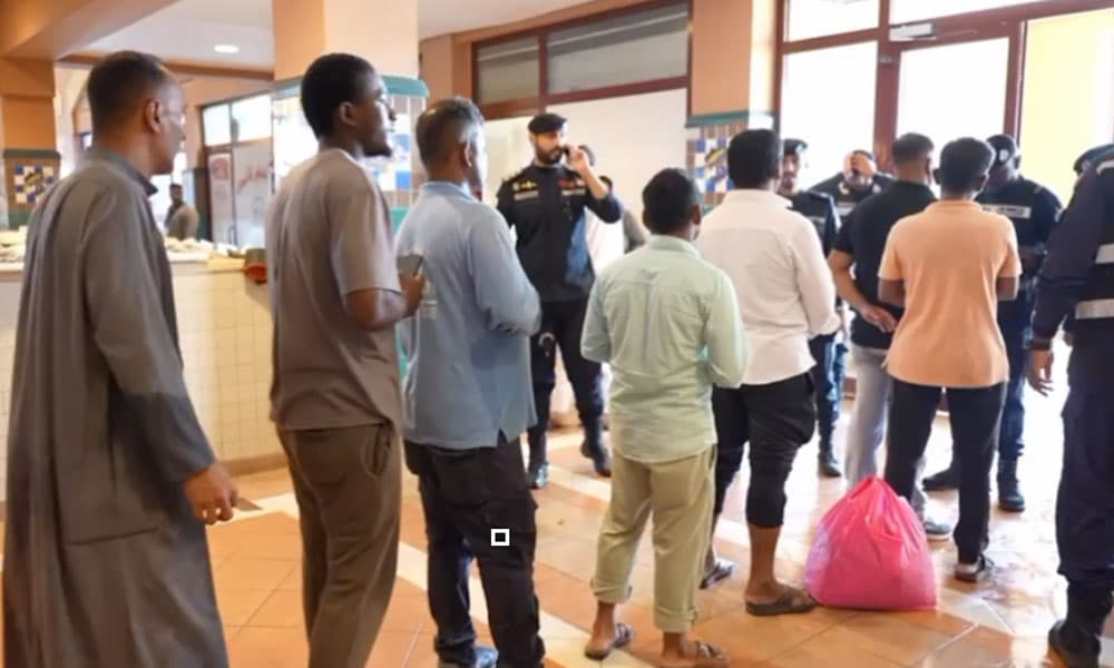 الداخلية تضبط 38 شخصا و500 كجم من الأسماك الفاسدة في سوق الكوت