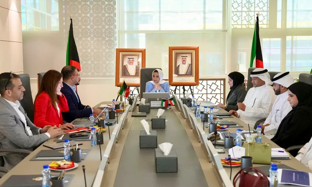 وزيرة الشؤون تؤكد على الحلول التقنية لتعزيز حماية الأسرة