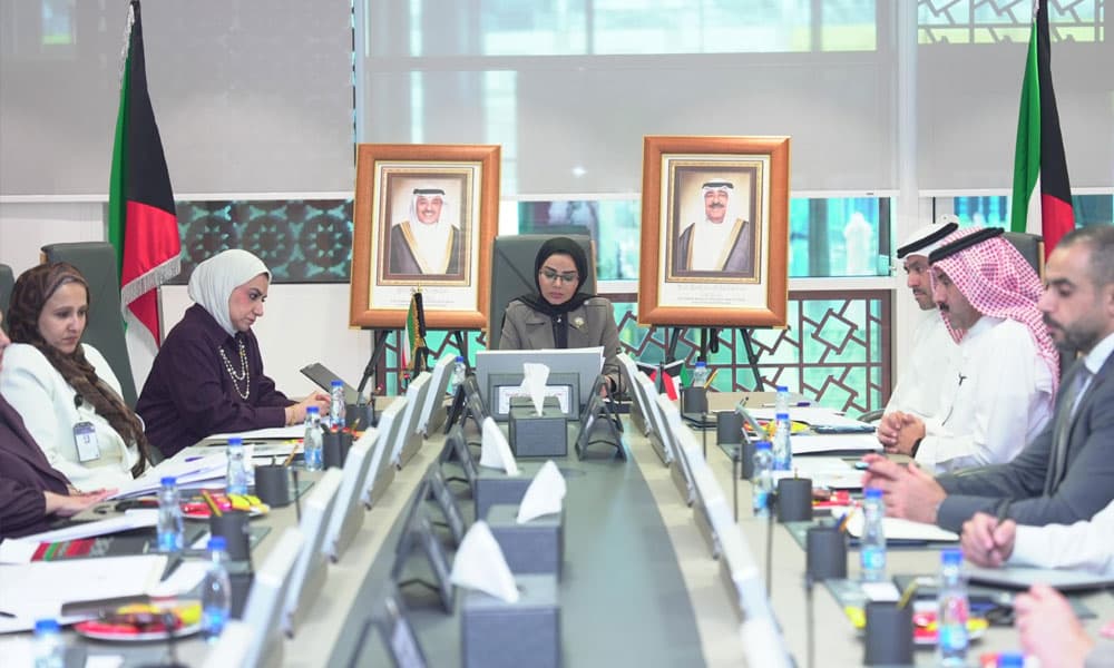 Kuwait Approves Woman's Platform