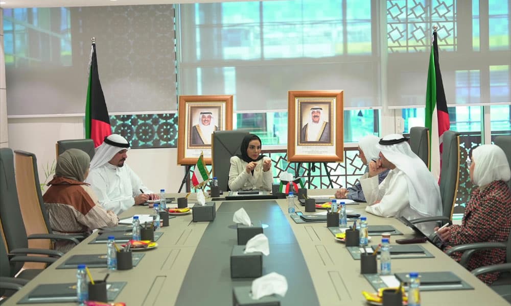وزيرة الشؤون تركز على تعزيز التحول الرقمي