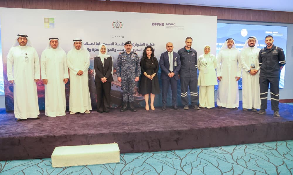 Development Minister Emphasizes Marine Conservation