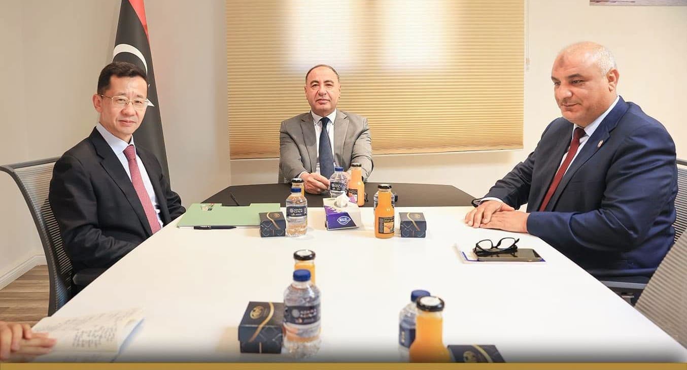 الباعور يبحث مع السفير الصيني تعزيز الشراكة الليبية الصينية في مختلف المجالات