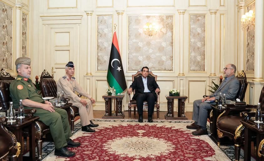 Al-Munifi Discusses Western Region Unification of Military Institution with (5+5) Committee