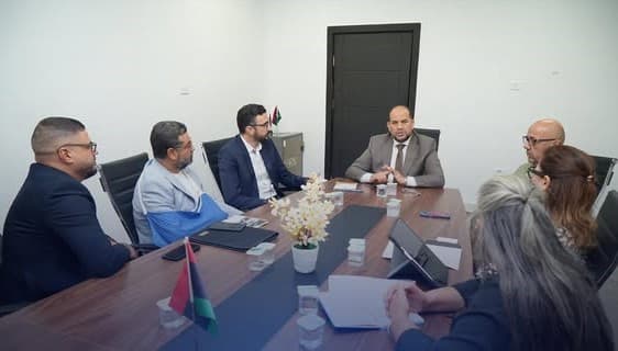 الإمداد الطبي يبحث مع روش فرص التعاون