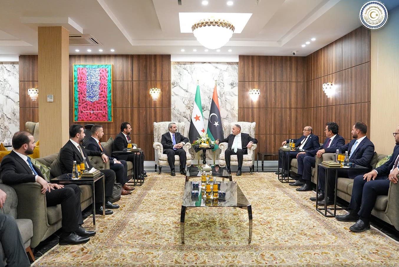 ليبيا وسوريا تتباحثان لتعزيز التعاون