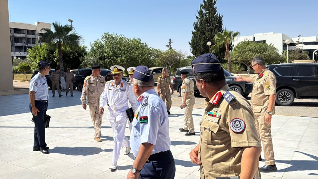 Armed forces chiefs arrive in Sirte