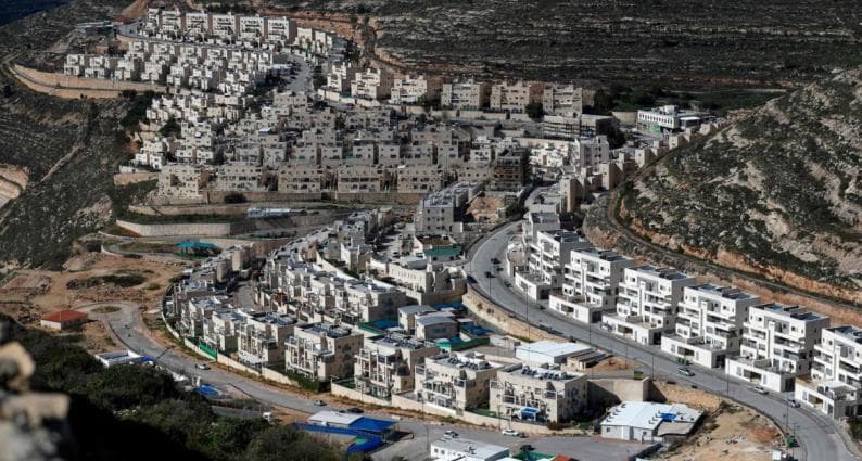 Occupation government allocates 1 billion shekels for West Bank settlement road infrastructure