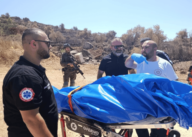 Occupation transfers body of child martyr Sulaiman Faqih