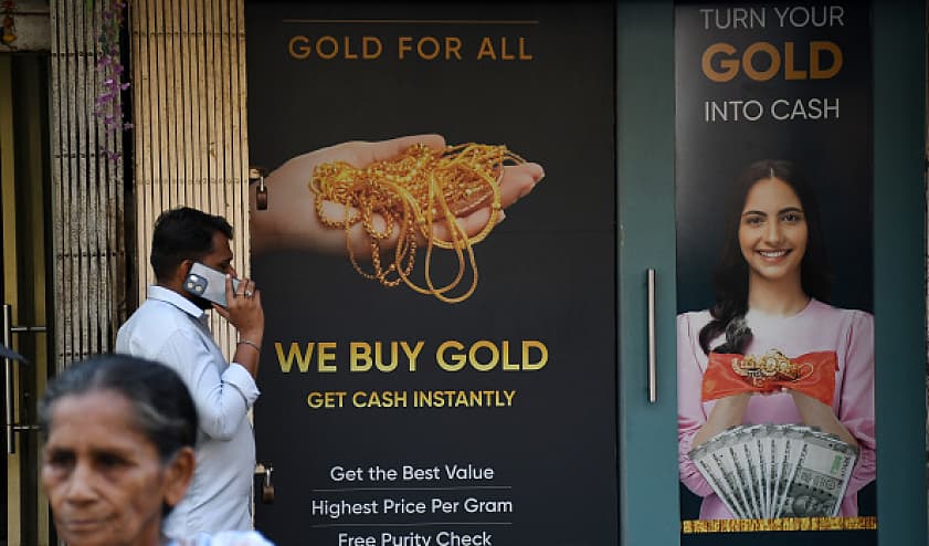 Middle East Tensions Impact Oil Gold Dollar