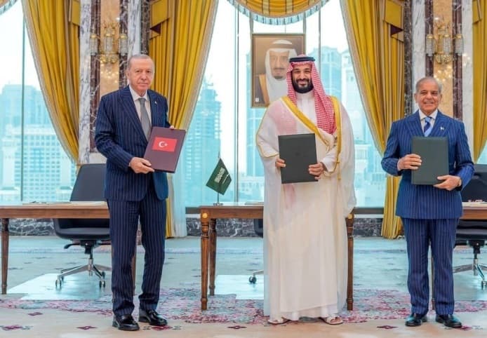 تركيا تنشئ آليات لدفاع ضمن اتفاق مع السعودية وباكستان