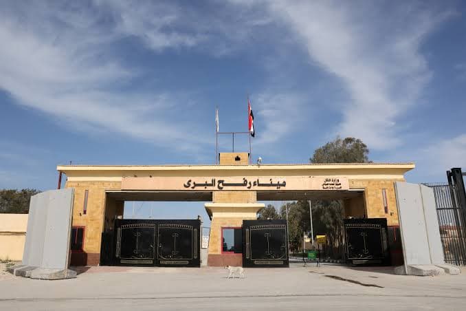 مصر تطالب بفتح معبر رفح وإسرائيل ترفض
