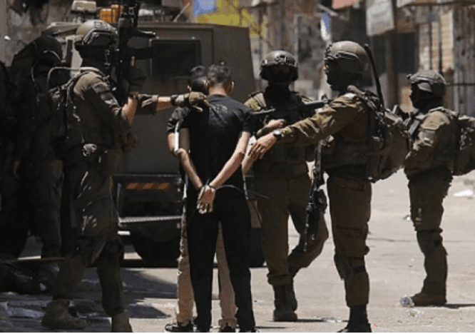 مداهمات واسعة في الضفة والقدس