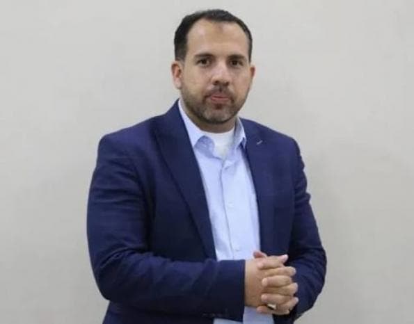 الاحتلال يشن حملات في الضفة ويعتقل الصحفي علاء الريماوي