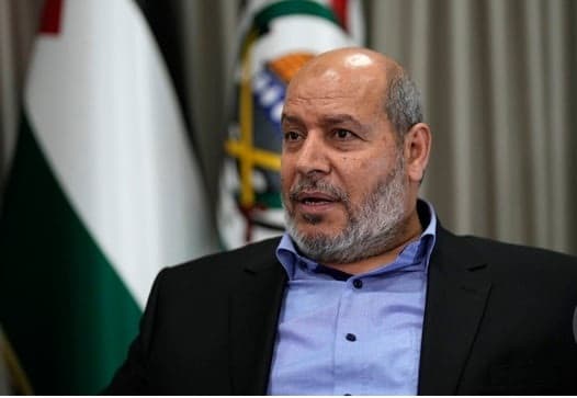 Snake Meets with Americans on Demands