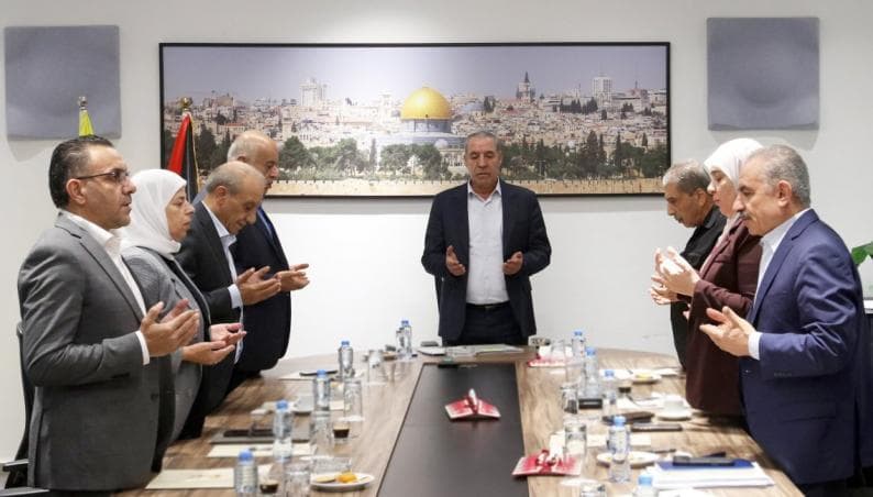 Al-Fatah Committee Proposes National Dialogue