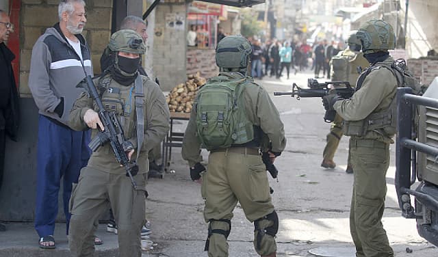 West Bank: Settler Attacks and Barrier Expansion