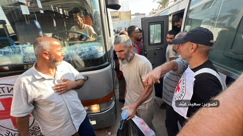 Occupation frees 12 detainees from Gaza